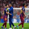 破防？巴萨8000万巨星手势嘲讽马竞：下轮欧冠就回家！遭7万人猛烈嘘声